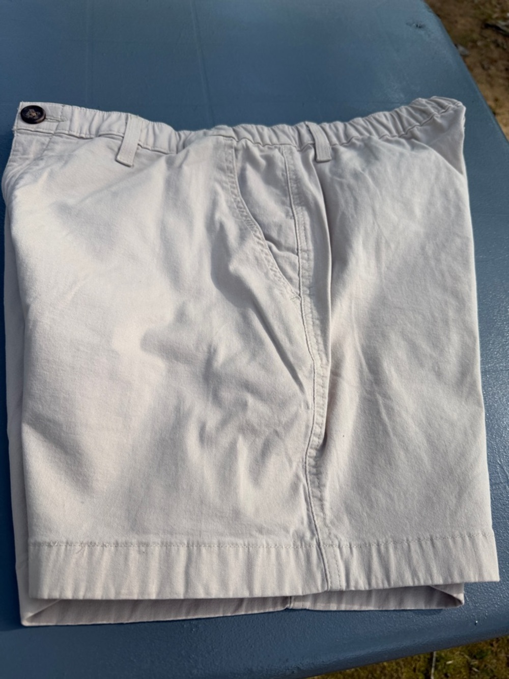 chubbies White Flat-Front Men's Casual Shorts